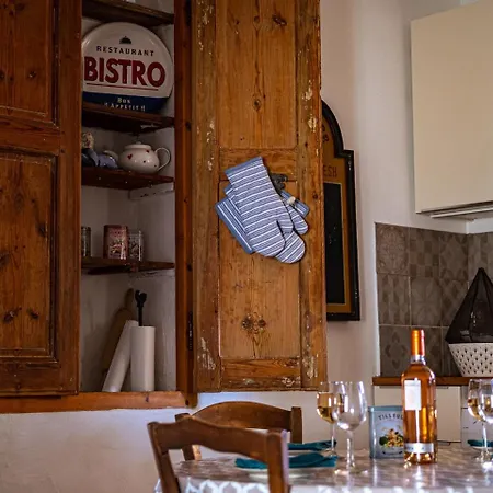 L'escarpolette Nyaraló *